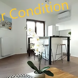 Port Apartament Warszawa